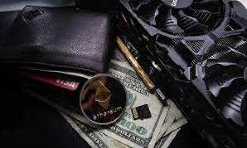 截至2023年10月，泰达币（Tether，USDT）并没有单独的专链钱包，因为USDT是一个稳定币，它存在于多个区块链网络上，比如以太坊（Ethereum）、波场（Tron）、Omni Layer等。每种网络都有其独特的钱包支持。如果你想存储泰达币，通常需要选择一个支持相应网络的钱包，例如：

1. **Ethereum 钱包（如MetaMask、MyEtherWallet等）** - 用于存储ERC-20版本的USDT。
2. **Tron 钱包（如TronLink）** - 用于存储TRC-20版本的USDT。
3. **Omni Wallet** - 用于存储Omni Layer上的USDT。

对于用户来说，选择合适的钱包需要考虑以下几点：

- **兼容性**：确保所选钱包支持你存储的USDT版本。
- **安全性**：钱包的安全性非常重要，考虑使用硬件钱包或知名的软件钱包。
- **用户体验**：操作简单易用的钱包可以提升你的使用体验。

如果你想要一个专用于USDT的安全解决方案，建议可以选择支持多种链的钱包，这样可以灵活地管理不同版本的USDT。